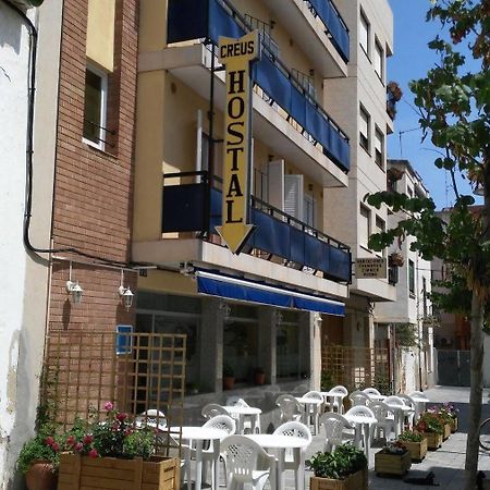 Hostal Creus Roses Buitenkant foto